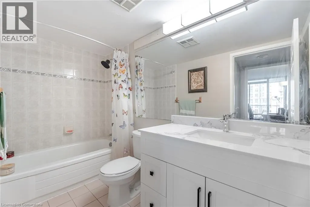 45 KINGSBRIDGE GARDEN Circle Unit# 3208, #3208