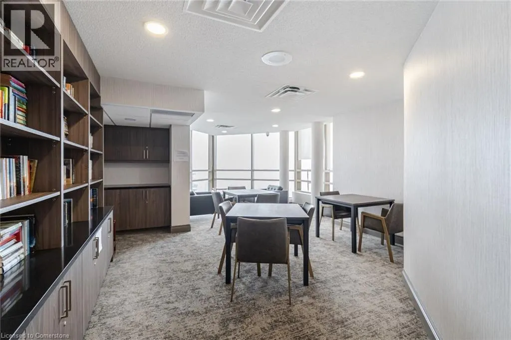 45 KINGSBRIDGE GARDEN Circle Unit# 3208, #3208