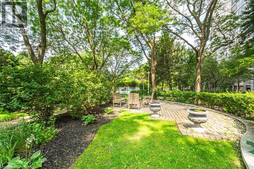 45 KINGSBRIDGE GARDEN Circle Unit# 3208, #3208