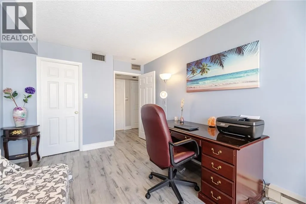 45 KINGSBRIDGE GARDEN Circle Unit# 3208, #3208