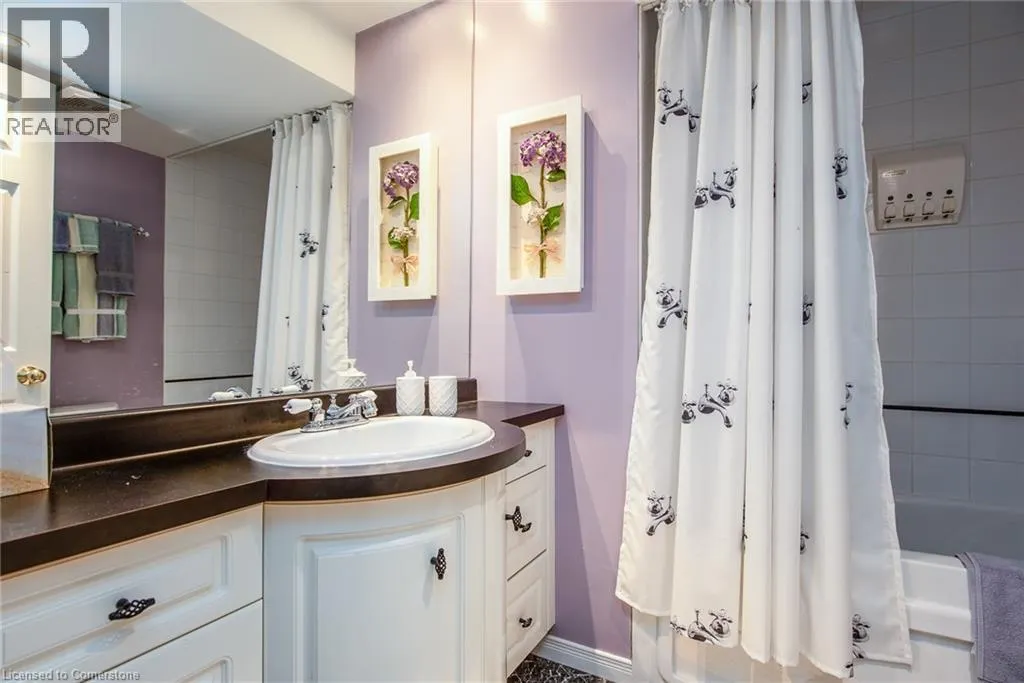 545 LAURELWOOD Drive Unit# 21, #21