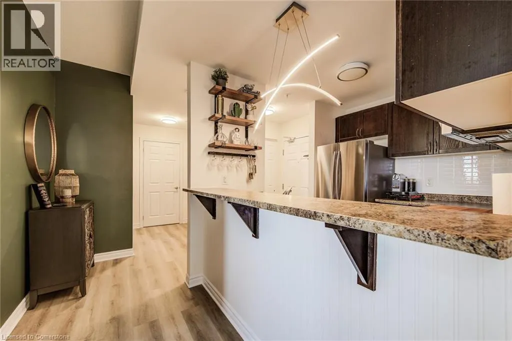 2 COLONIAL Drive Unit# 401, #401