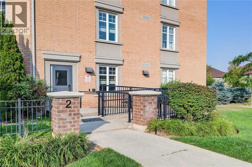 2 COLONIAL Drive Unit# 401, #401