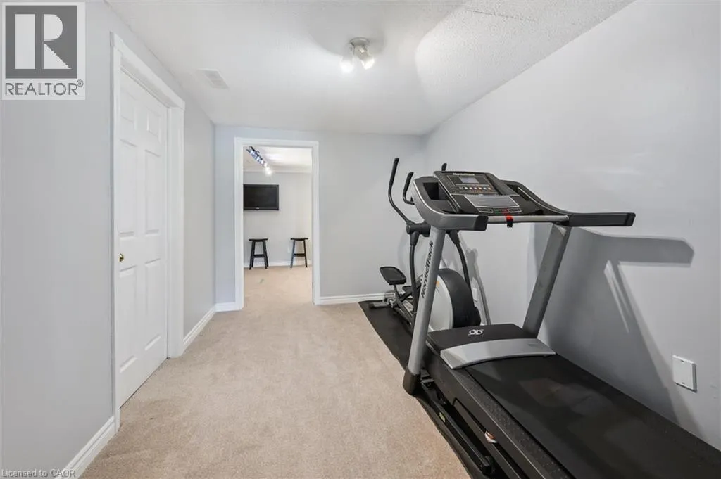 114 DELAVAN Drive
