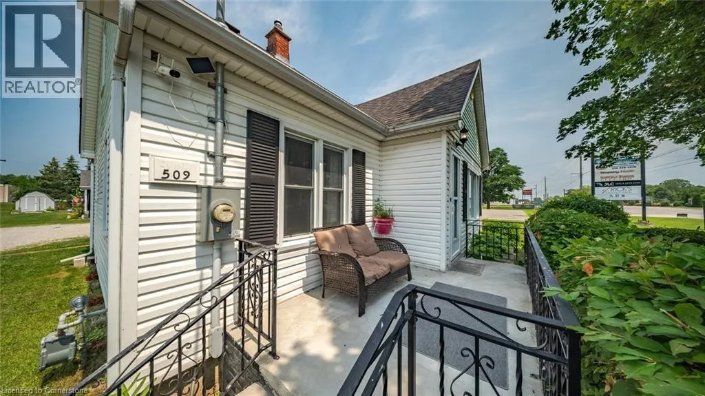 509 QUEENSWAY W