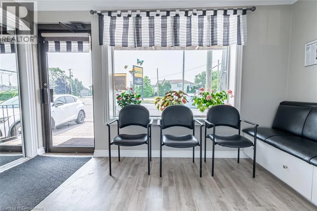 126 TOWN LINE  Road W