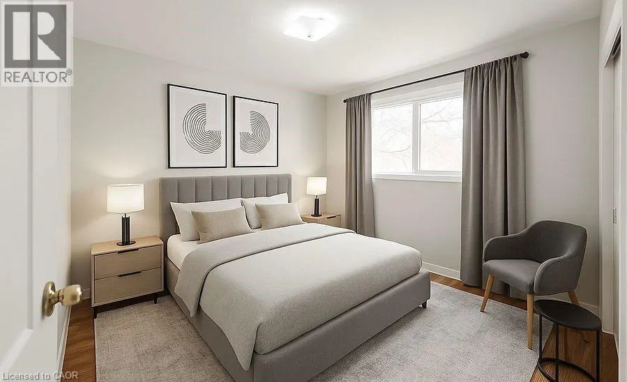 37 KINGSLEA Drive Unit# UPPER, #UPPER