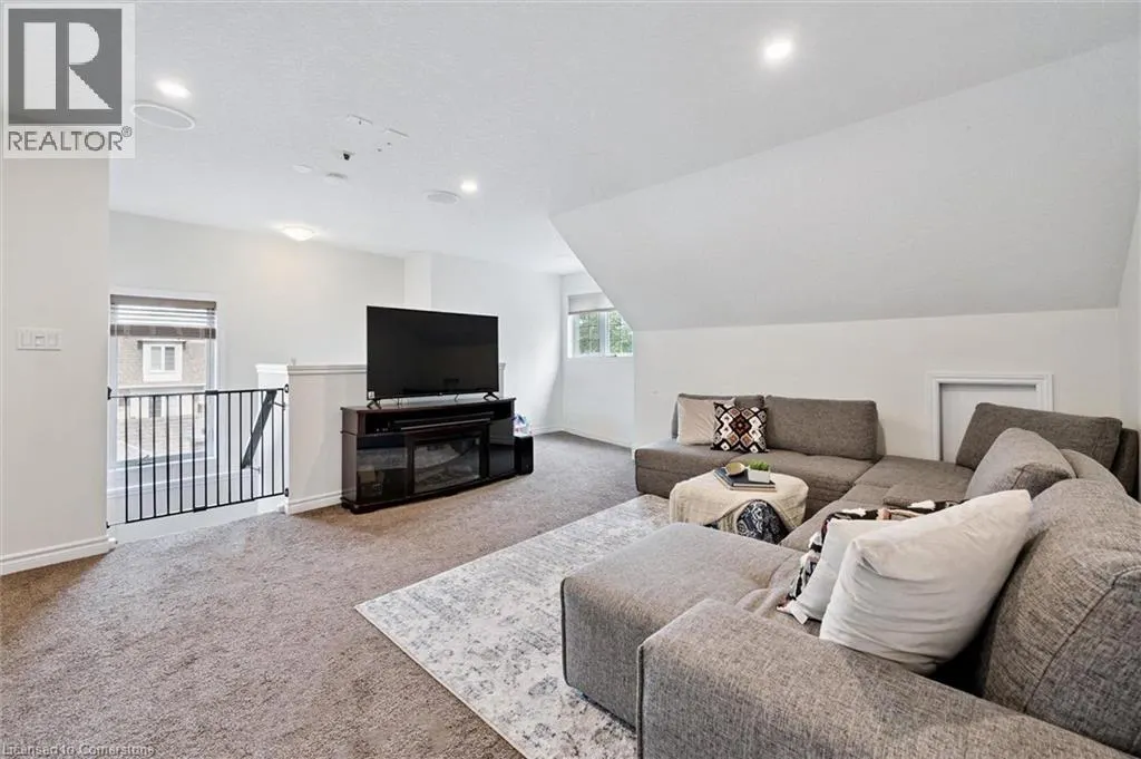 68 YORK Road Unit# B, #B