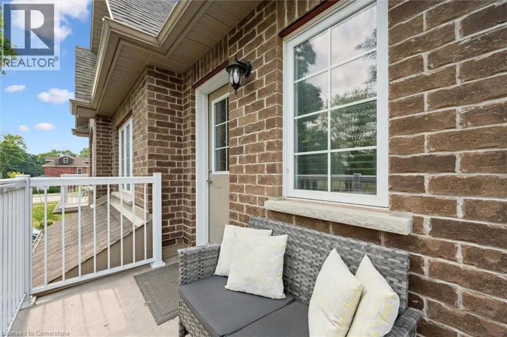 68 YORK Road Unit# B, #B