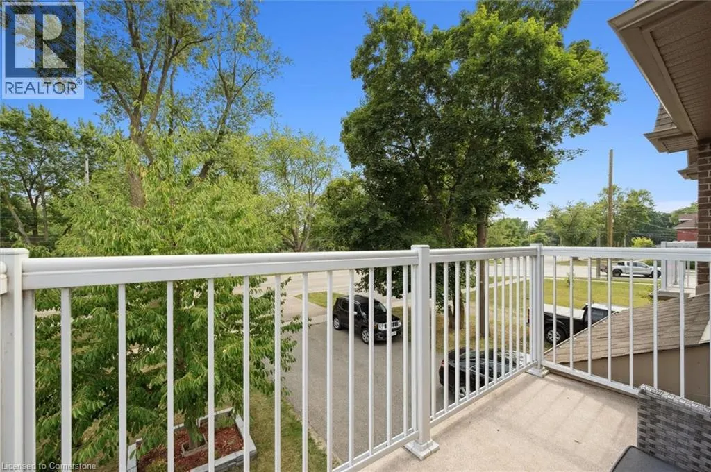 68 YORK Road Unit# B, #B