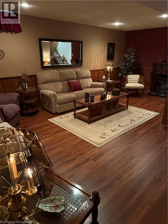 479 BEECHWOOD Drive Unit# 3, #3