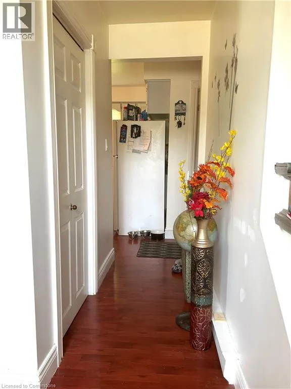 47 B WASHINGTON Crescent