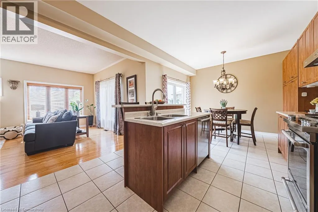 636 SERAFINI Crescent