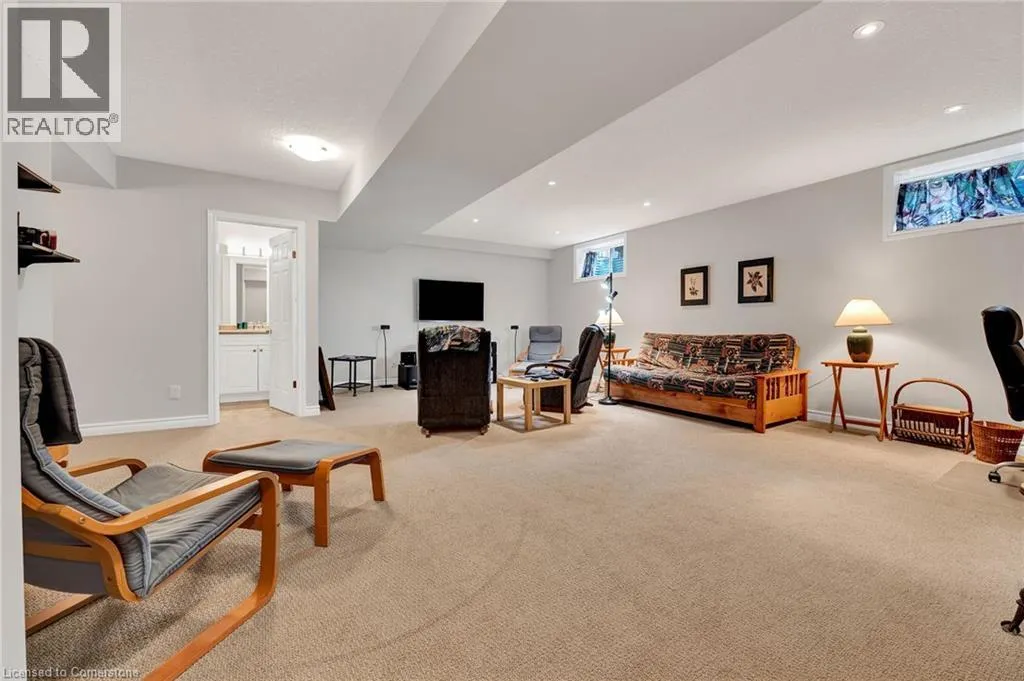 435 WINCHESTER Drive Unit# 22, #22