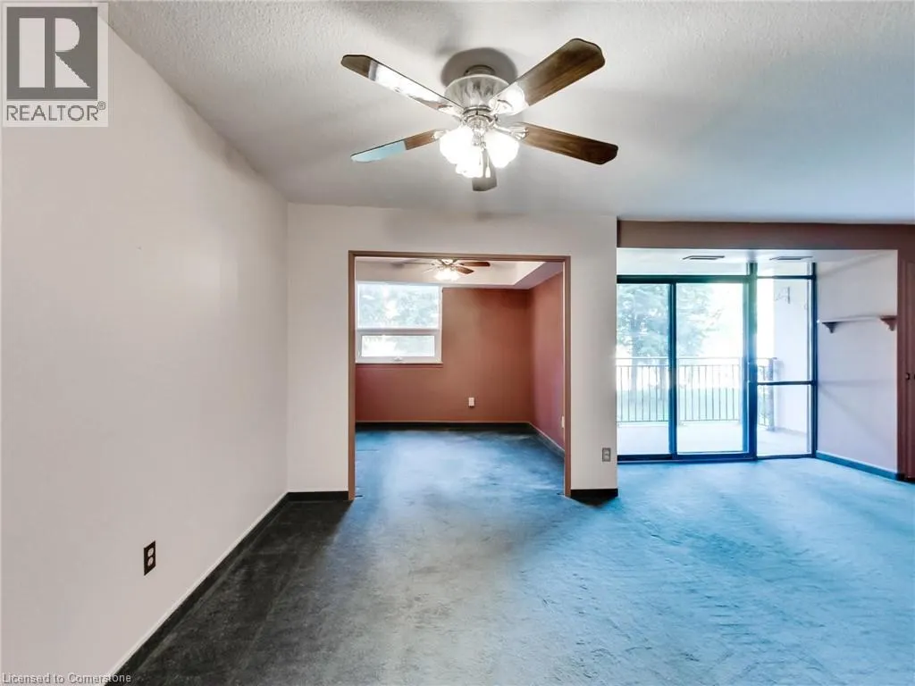 500 GREEN Road Unit# 203, #203