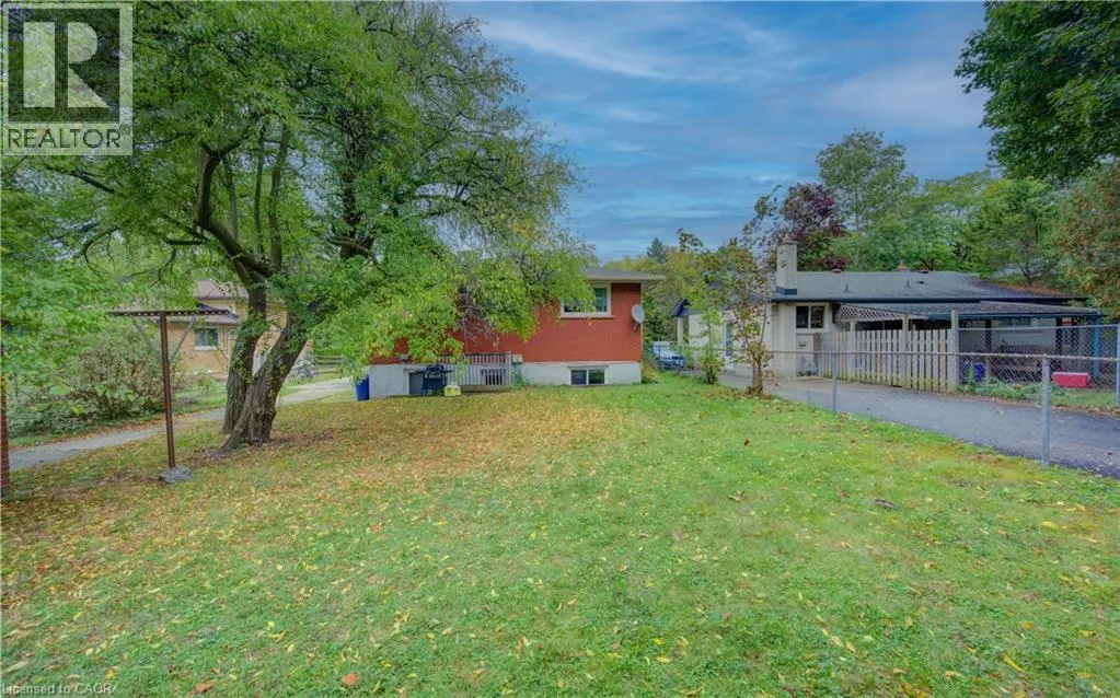 4 CARDILL Crescent