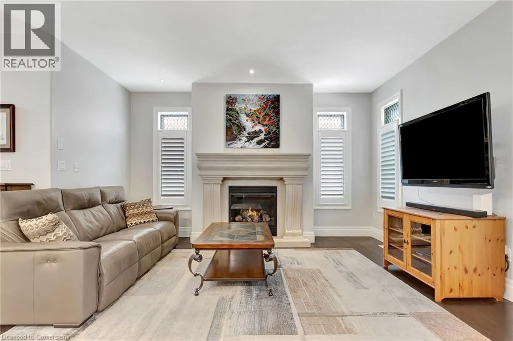 136 OAK PARK Drive