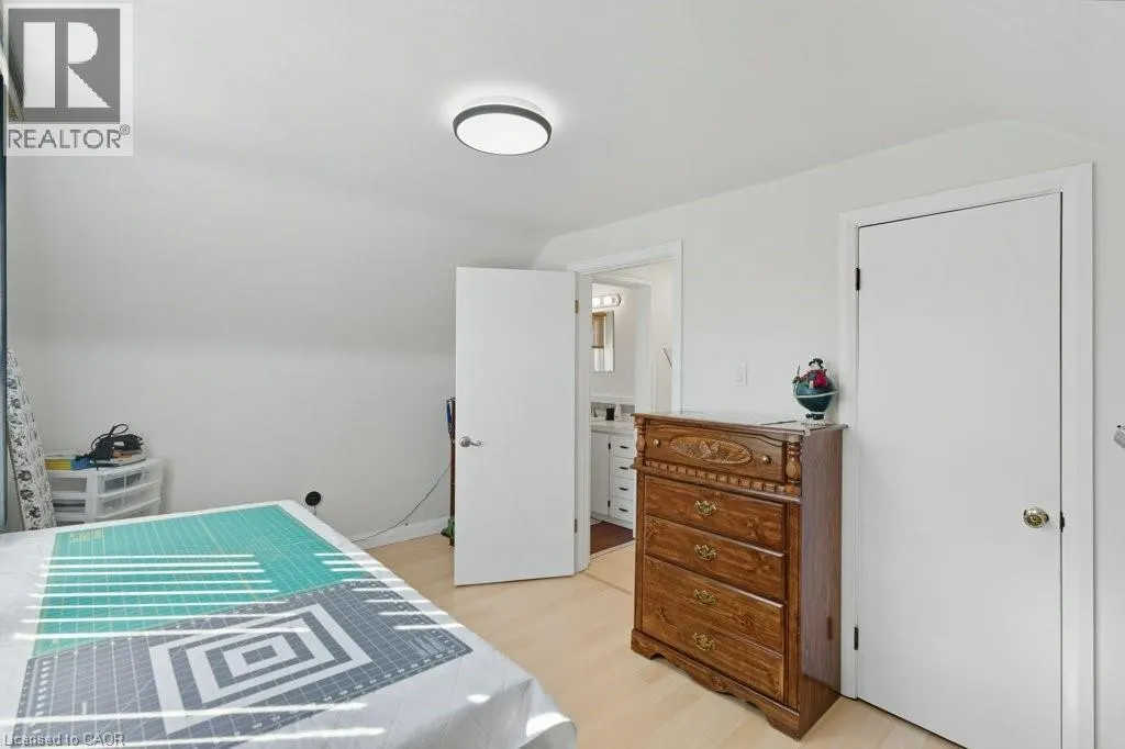 478 EAST 37TH Street