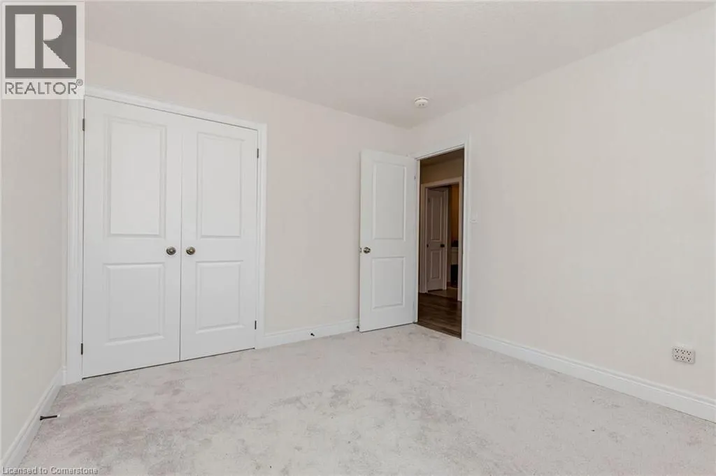 61 ELEANOR Avenue