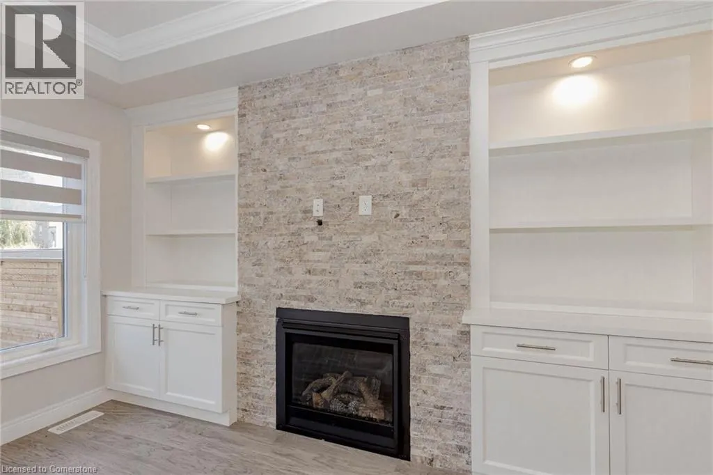 61 ELEANOR Avenue