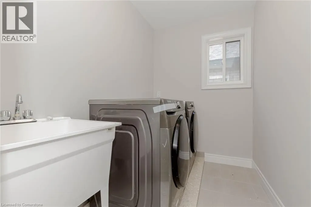 61 ELEANOR Avenue