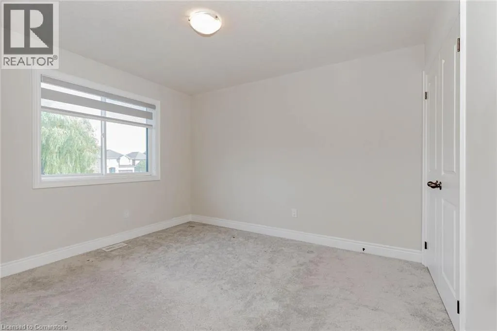 61 ELEANOR Avenue