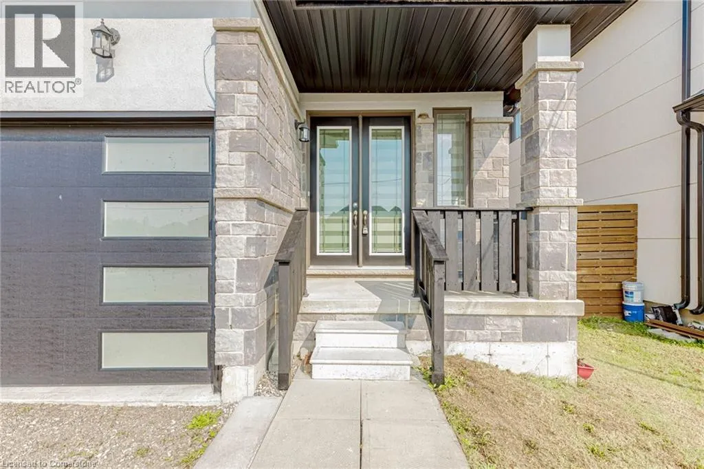 61 ELEANOR Avenue