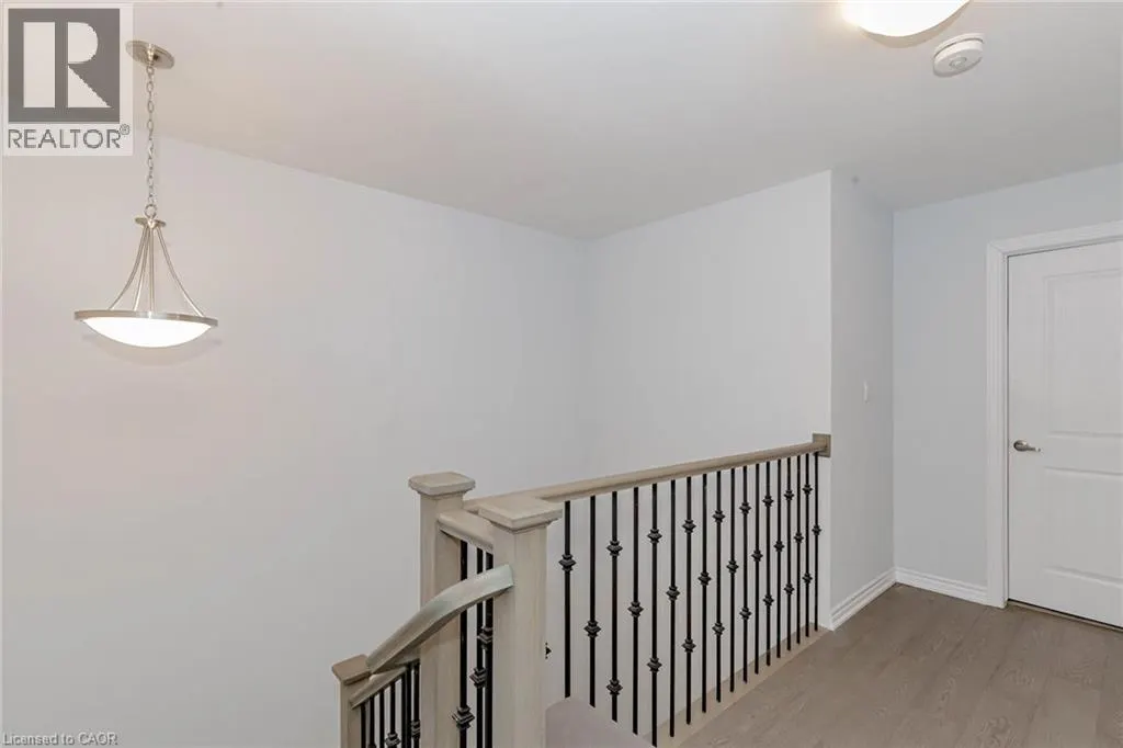 87 RENFREW Trail
