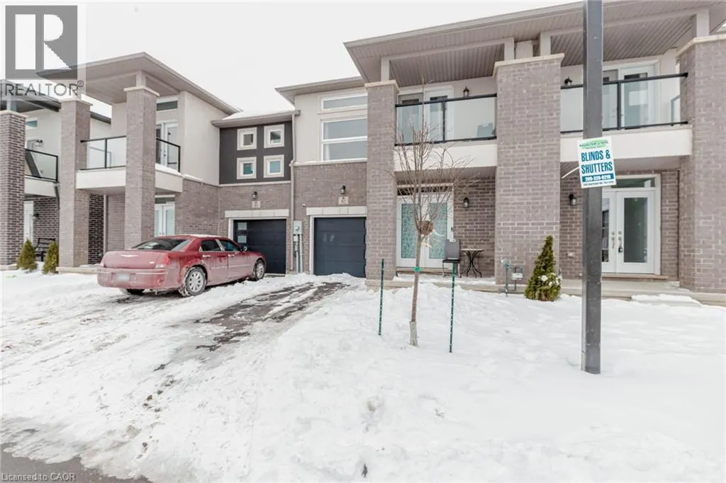 87 RENFREW Trail