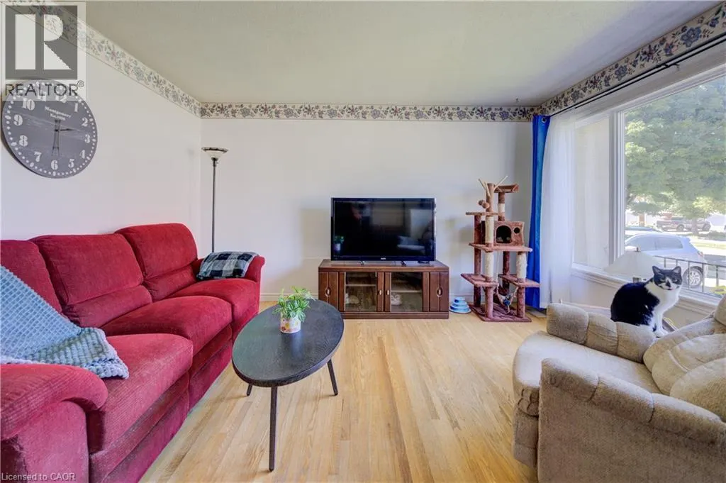 73 OVERLEA Drive