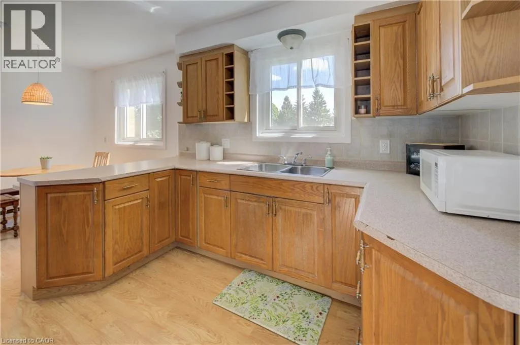 73 OVERLEA Drive