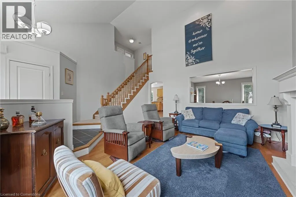 4 IRONGATE Drive