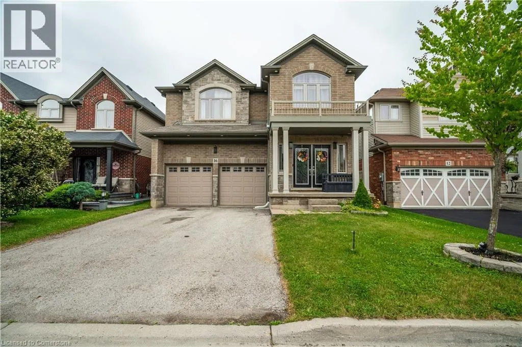 16 KINSMAN Drive