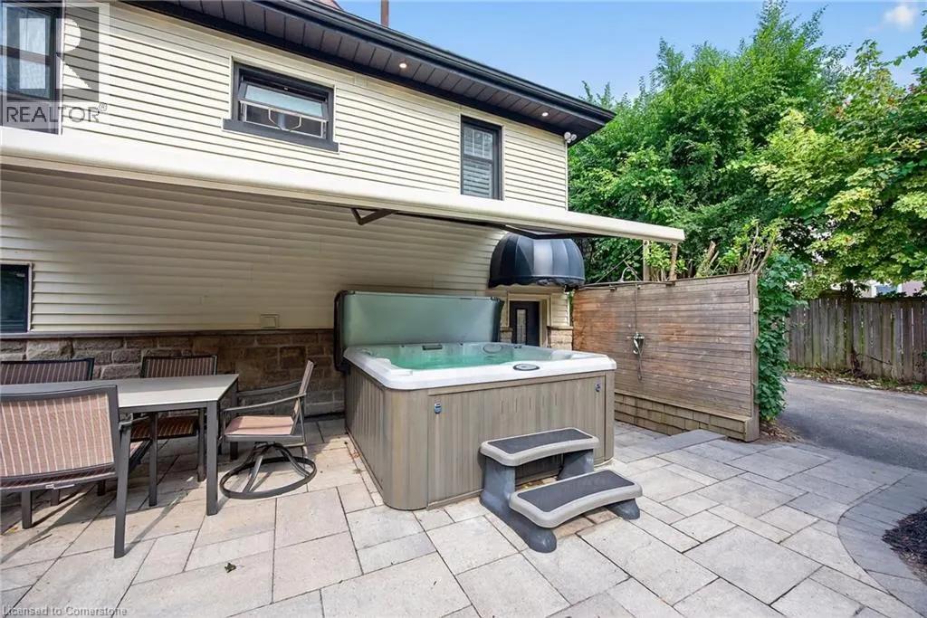108 OWEN Street
