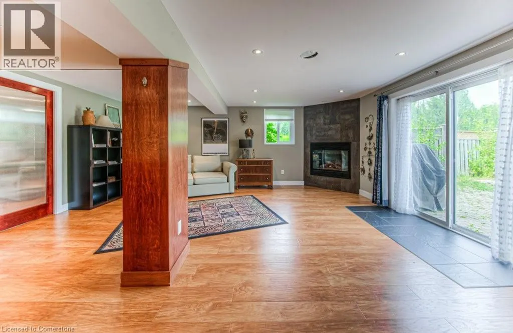 482 APPLEDALE Crescent