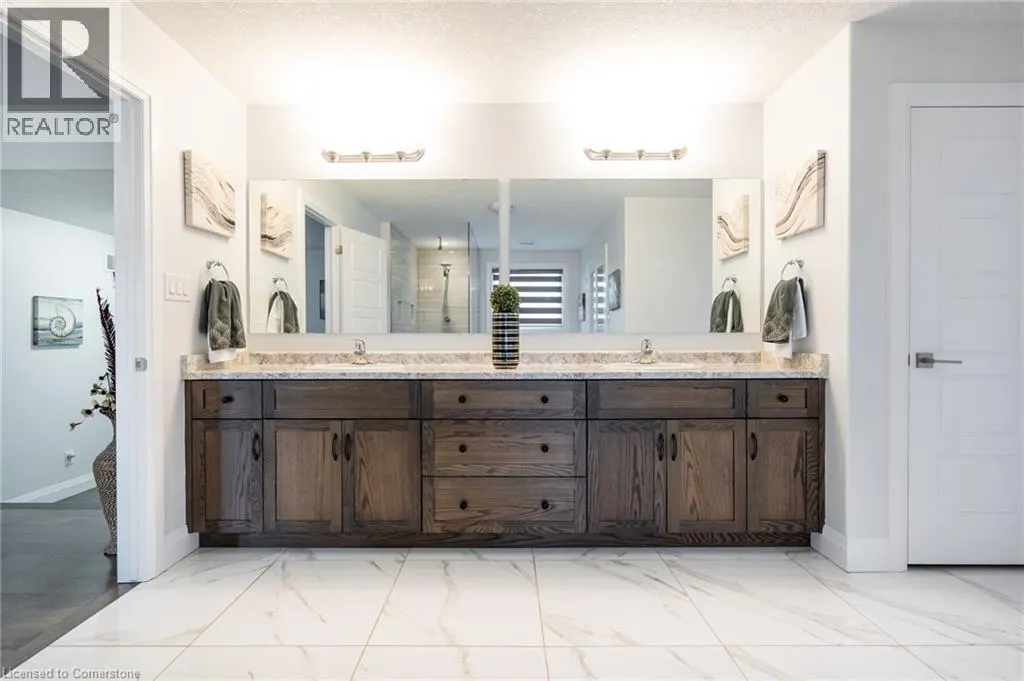 920 RIVER RIDGE Court