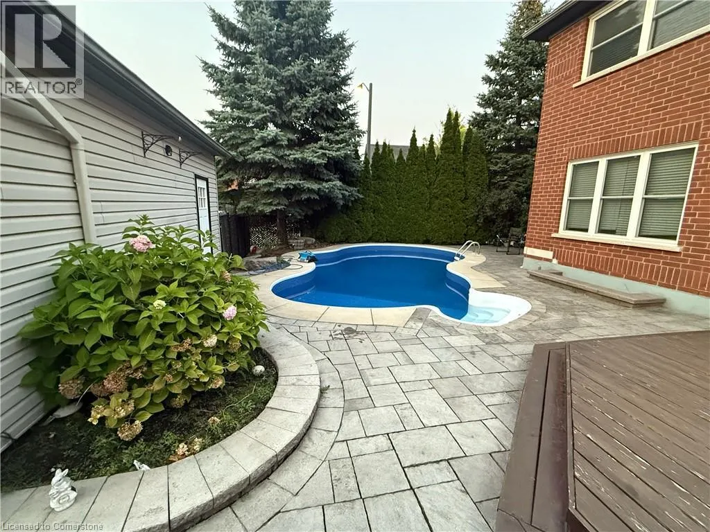 1723 CRATELY Court