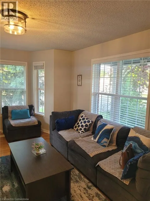 1723 CRATELY Court