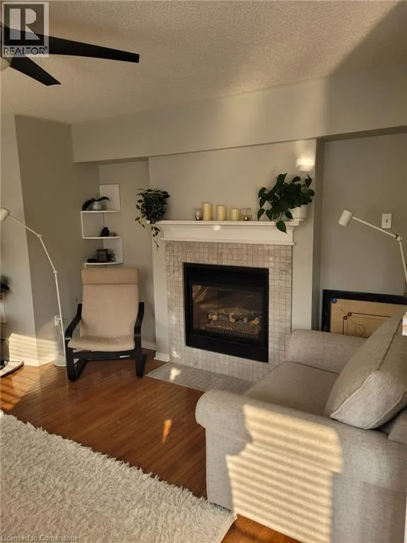 1723 CRATELY Court