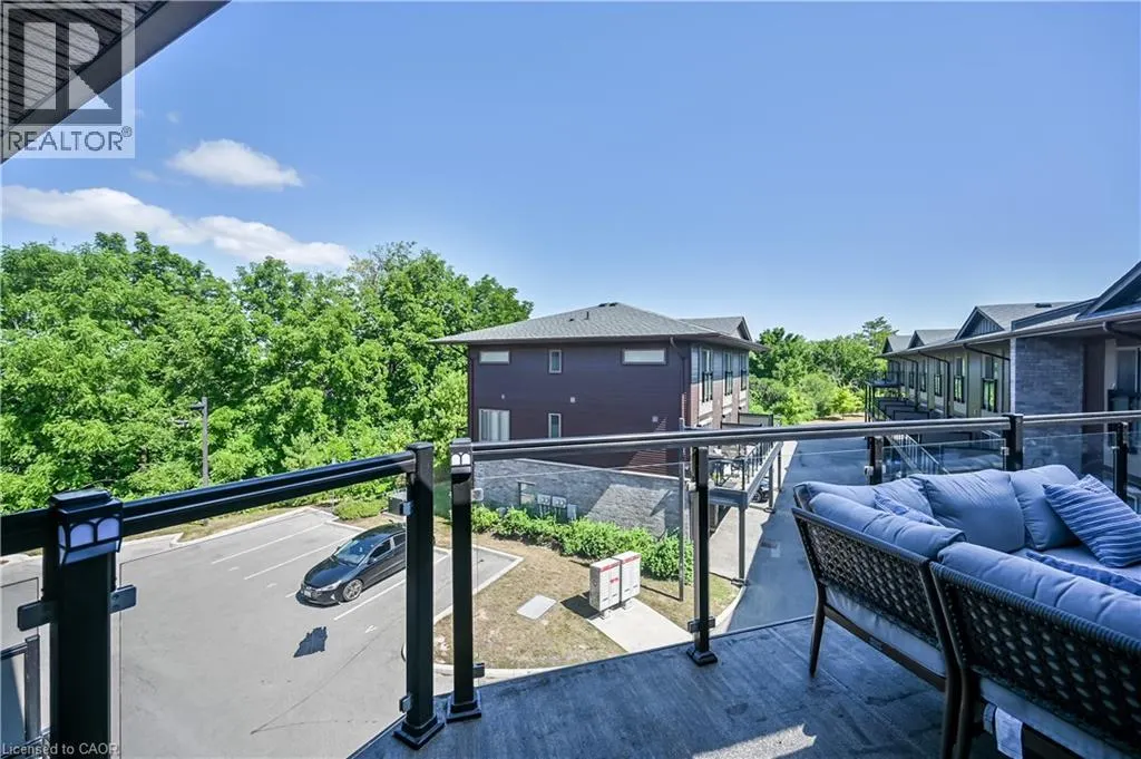 23 ECHOVALLEY Drive Unit# 12, #12
