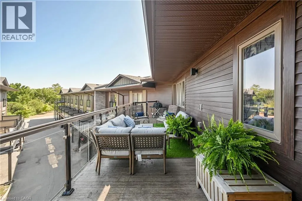 23 ECHOVALLEY Drive Unit# 12, #12