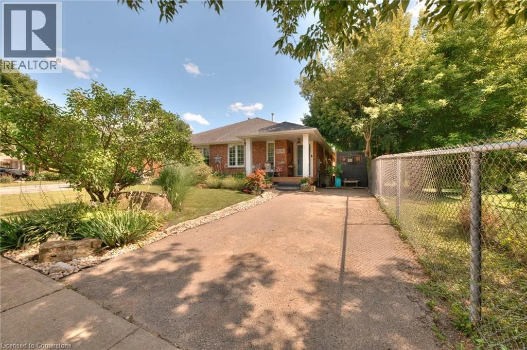 20 HAWK Street