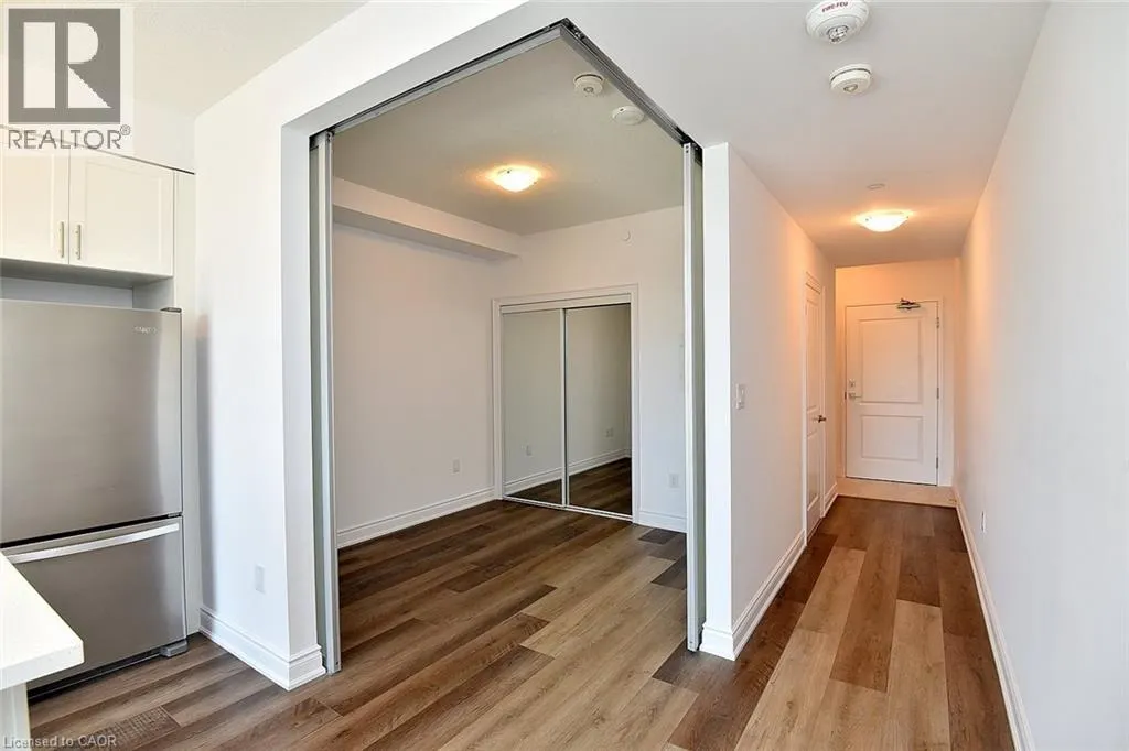450 DUNDAS Street E Unit# 612, #612