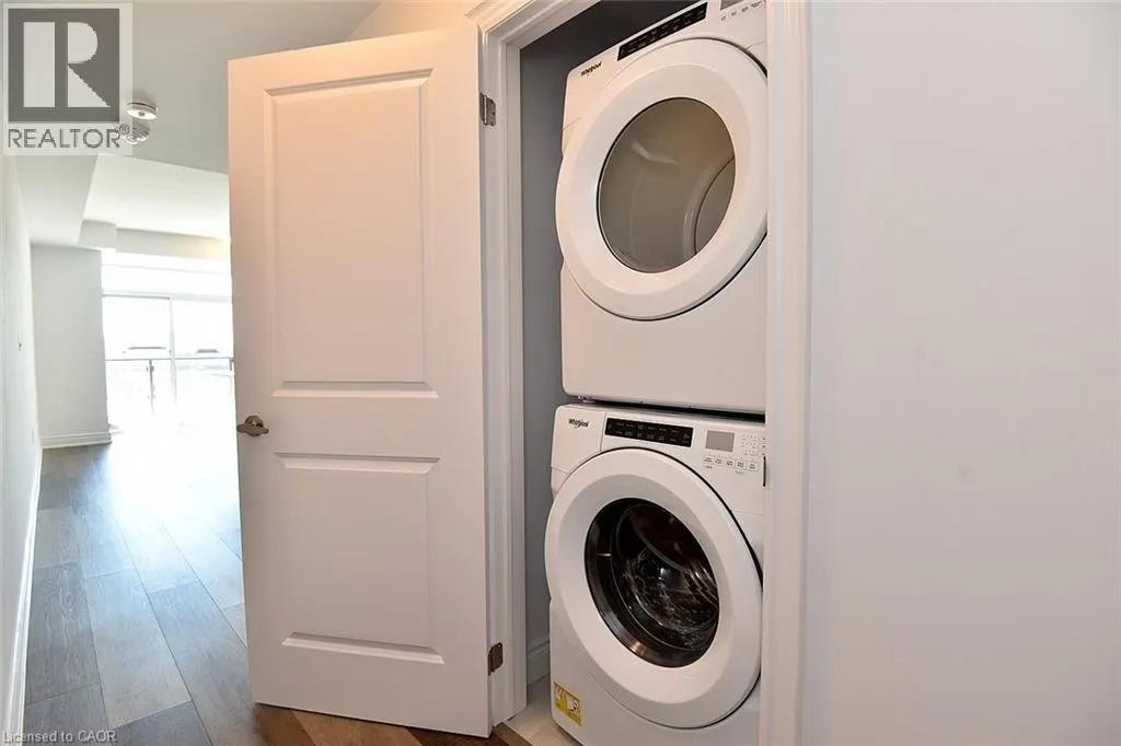450 DUNDAS Street E Unit# 612, #612