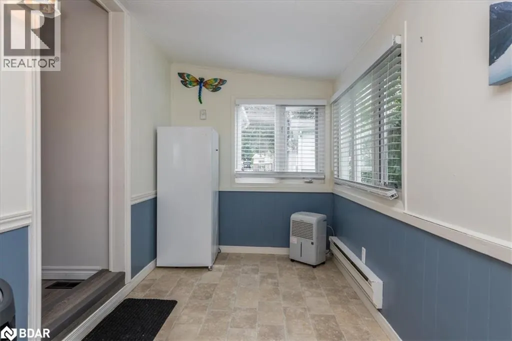 3 WEEPING WILLOW Drive
