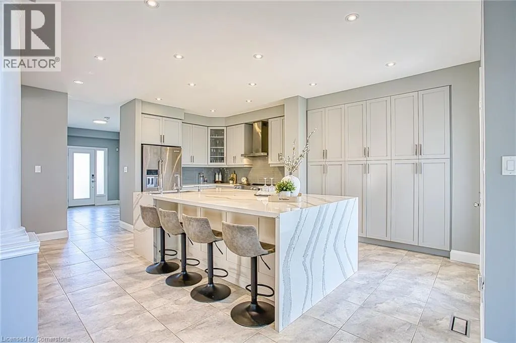 14 CARPENTER Court