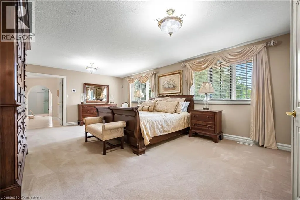 375 RIVER OAK Place