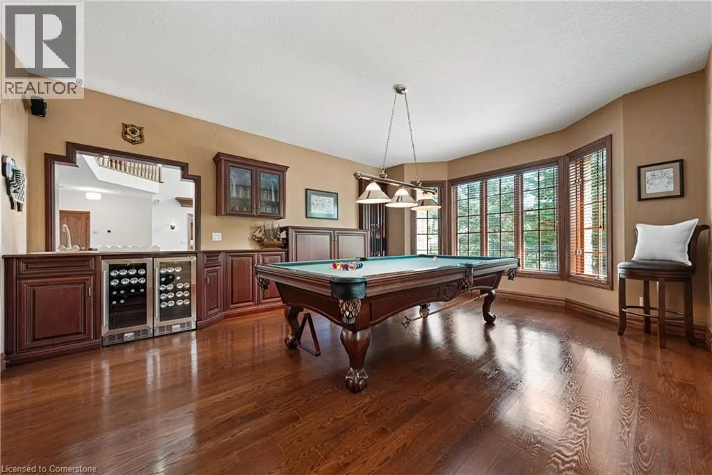 375 RIVER OAK Place