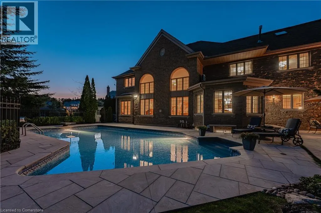 375 RIVER OAK Place