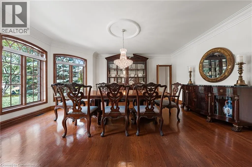 375 RIVER OAK Place
